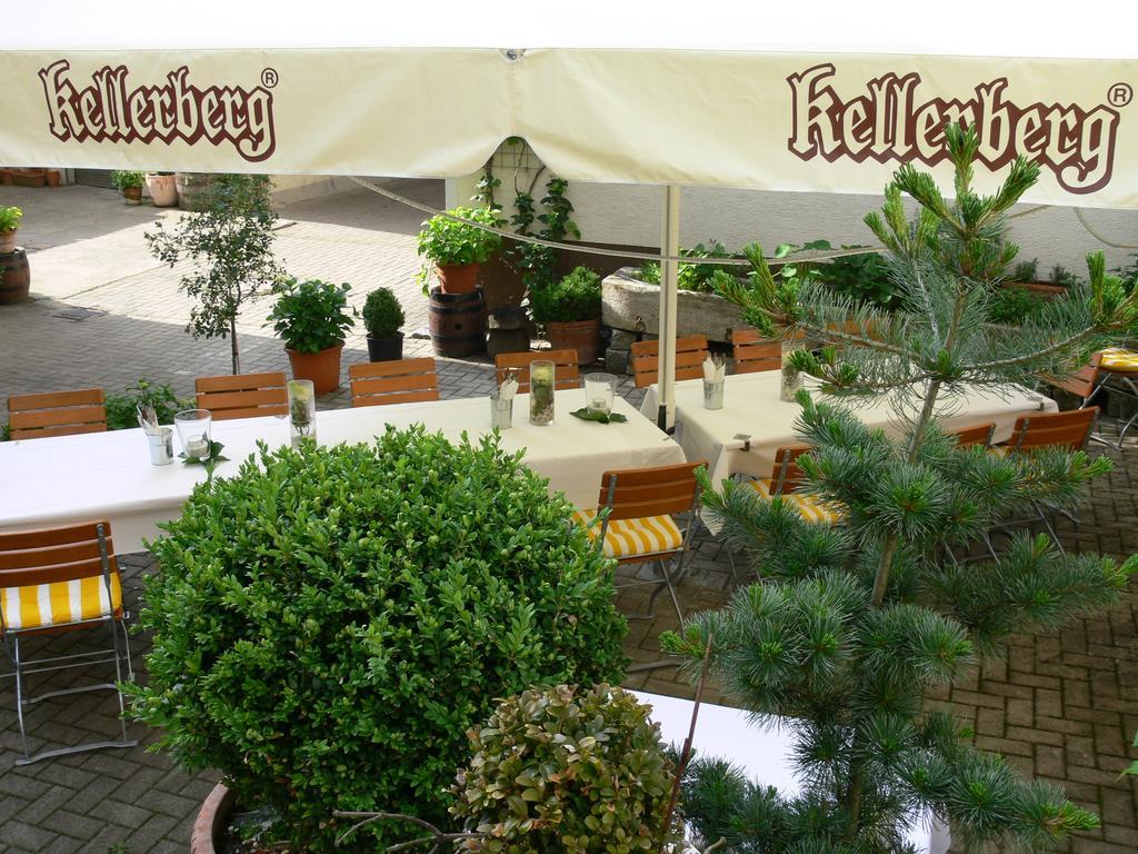 Hotel-Restaurant Roter Ochsen Lauchheim Экстерьер фото